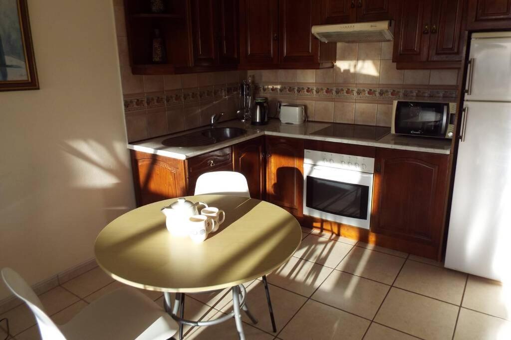 Апартаменти Playa Bastian A47 - Ocean View Коста-Тегісе Екстер'єр фото
